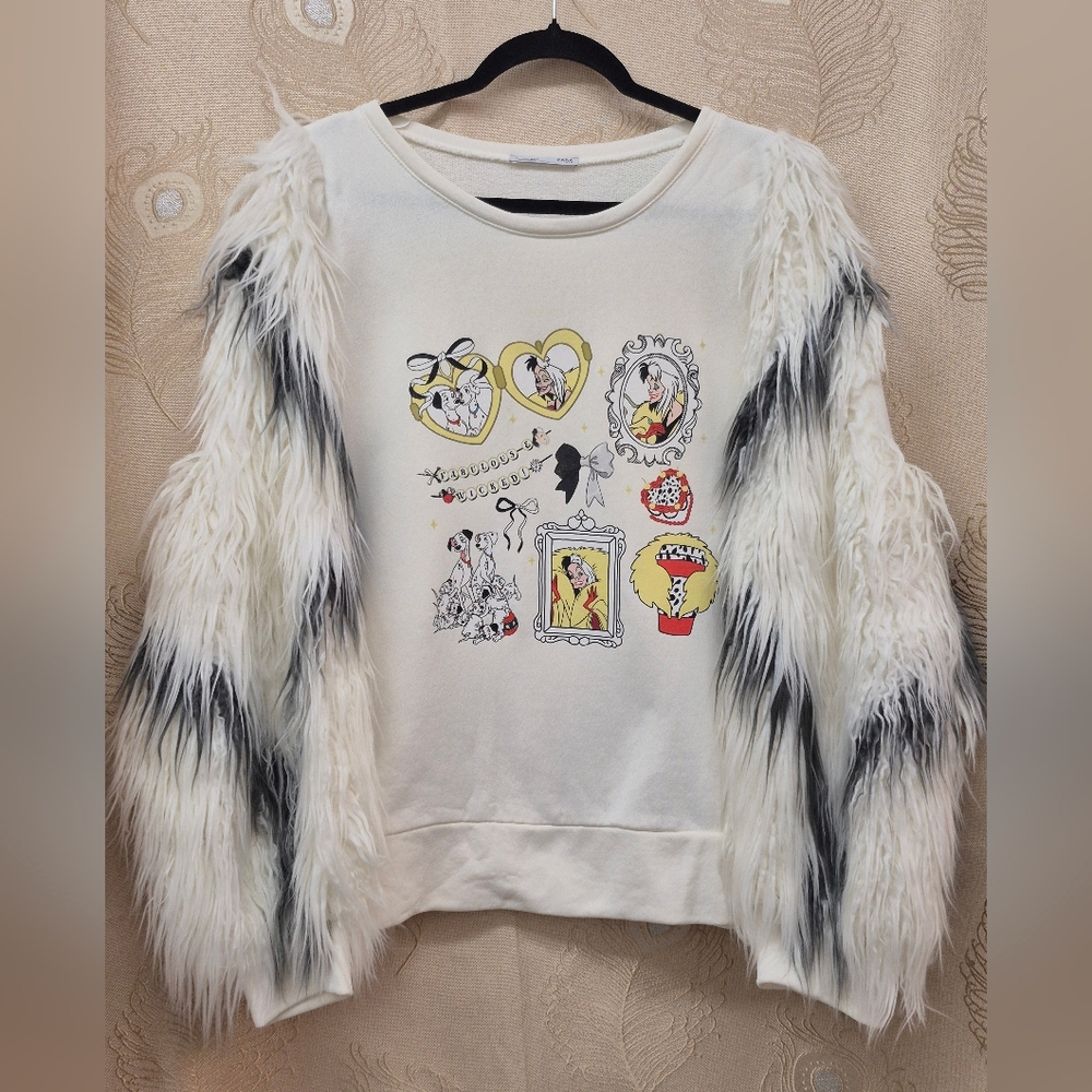 Cruella De Vil 101 Dalmations Zara Sweater Black White Faux Fur Sleeves Oversize